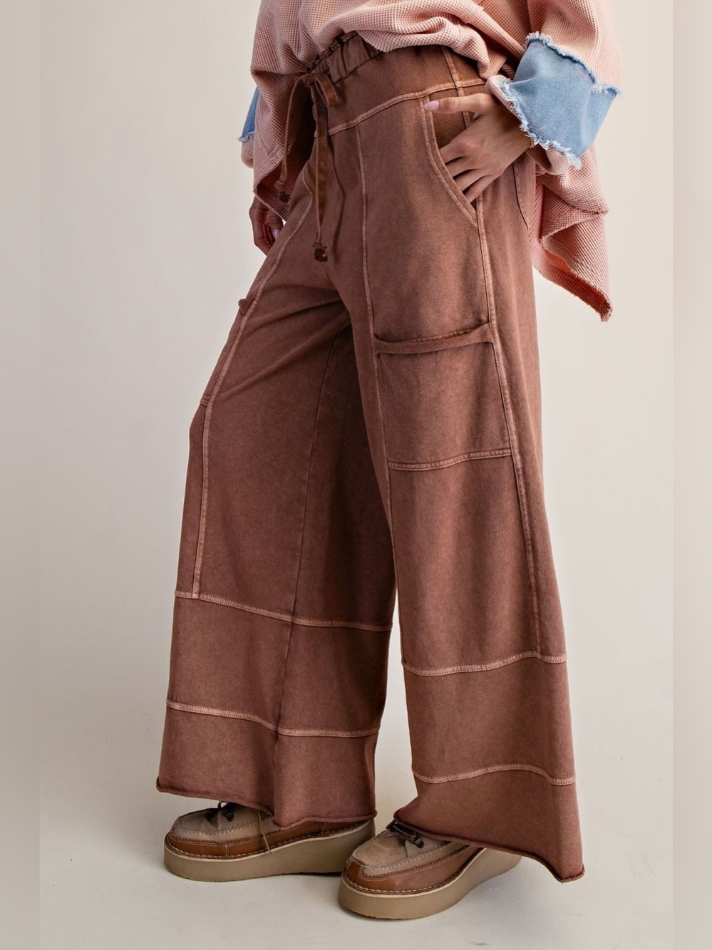 Easel Lazy Days Mineral Washed Wide Leg Pants in Mocha Brown EB41308 - Picture 3 of 4